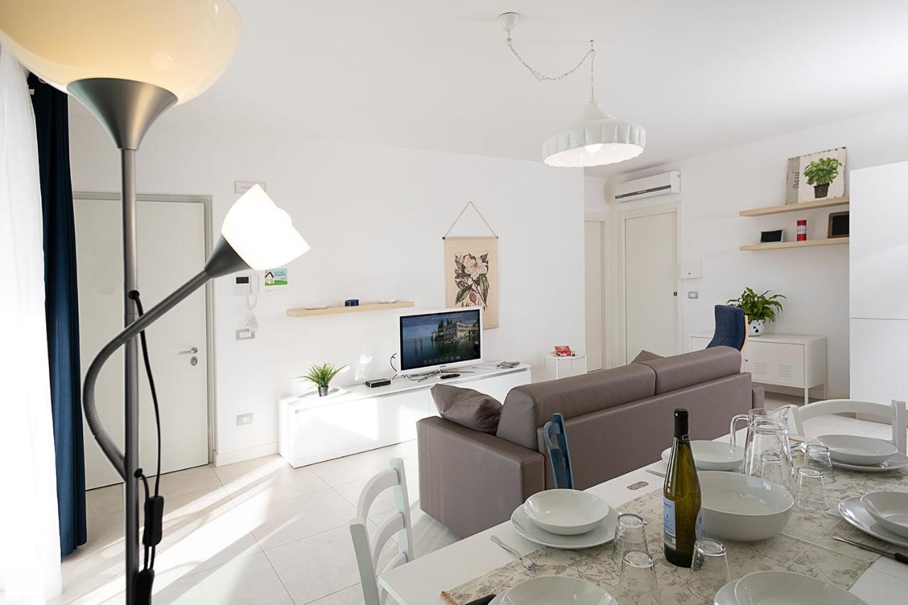Apartment Brezza Di Lago - Regarda Travel ลาซีเซ ภายนอก รูปภาพ